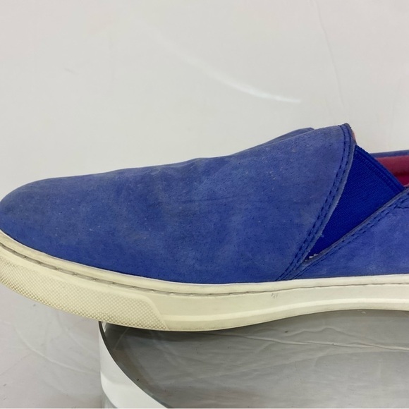 Ugg Blue Suede Slip On Skater Sneakers
Size 9.5 - Picture 6 of 10